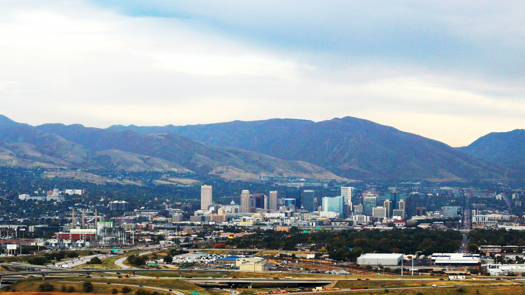 Pros and Cons of living in Salt Lake City, Utah