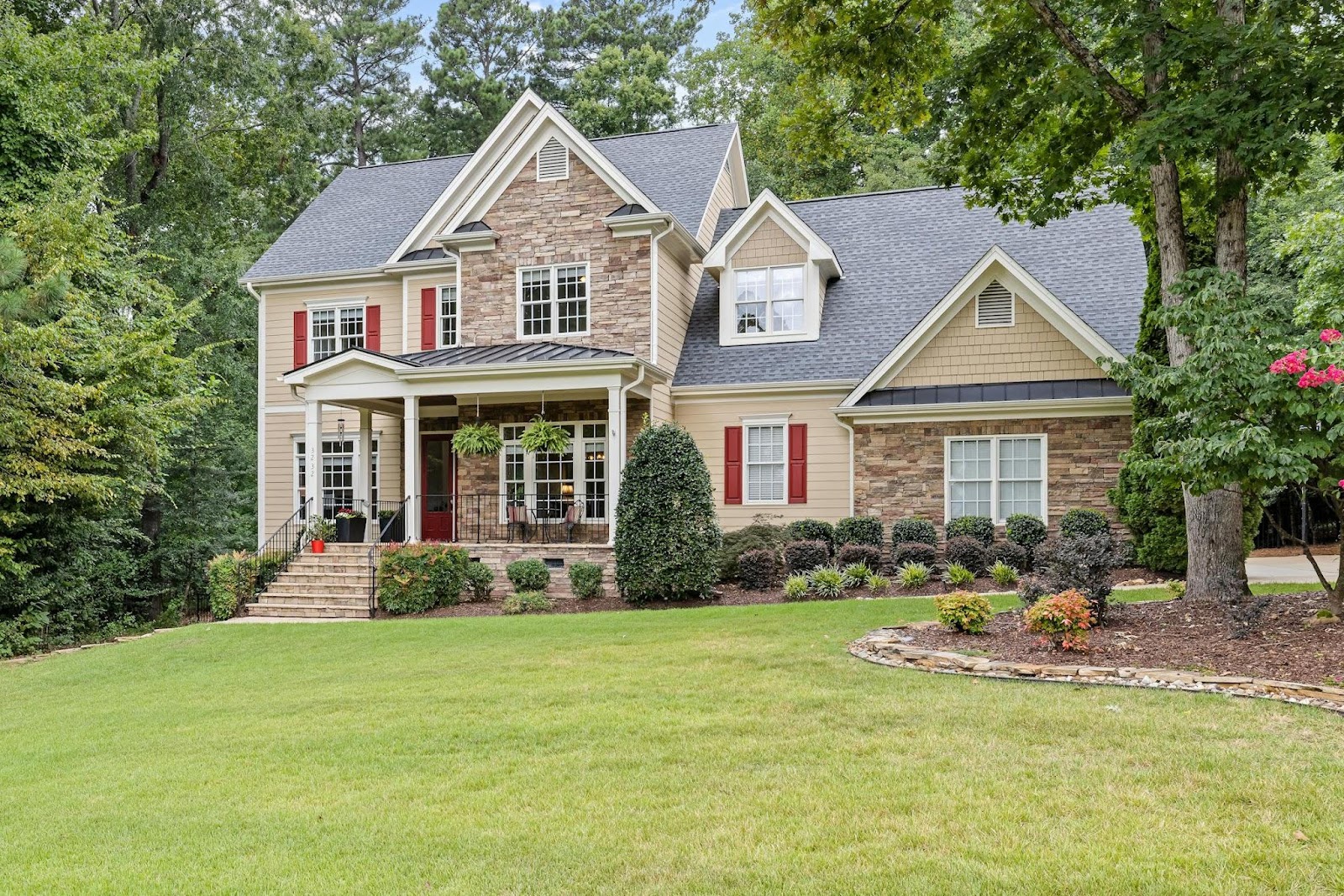 Simple Improvements That Can Make Your Home More Appealing to Potential Buyers