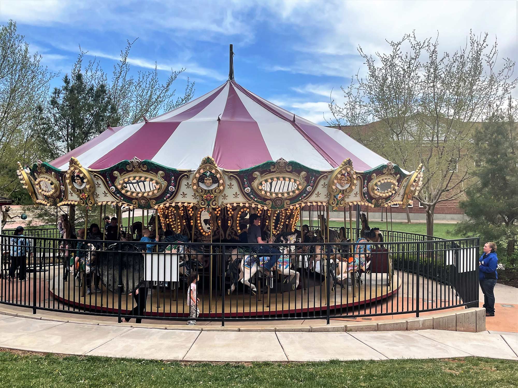 St George Carousel